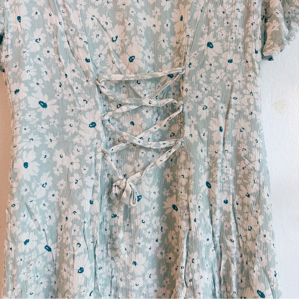 Vintage 90s sports lace back Floral Button-Down Dress in Light Blue small - Picture 5 of 5